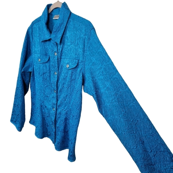 Chico's Blue Floral Crinkled Look Button Up Shirt Jacket Size Large Chico Size 2 - Picture 2 of 7